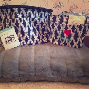 Thirty one family sized thermal with FREE GIFT